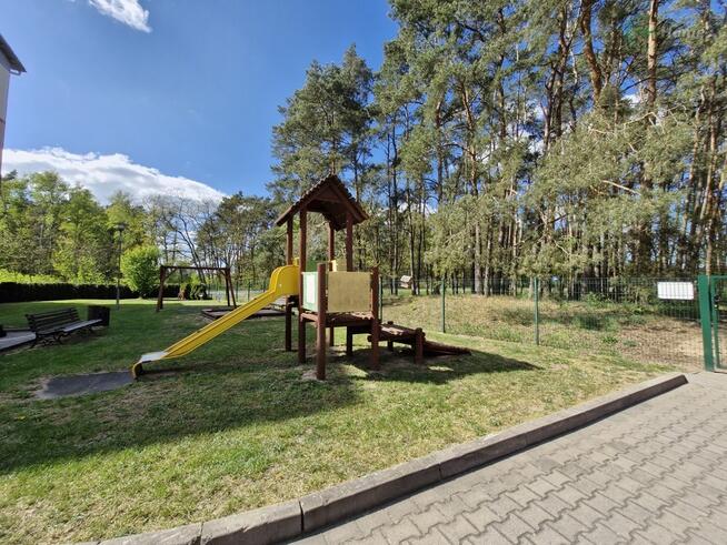 Cztery pokoje 87 m2 z garażem w otulinie lasu.