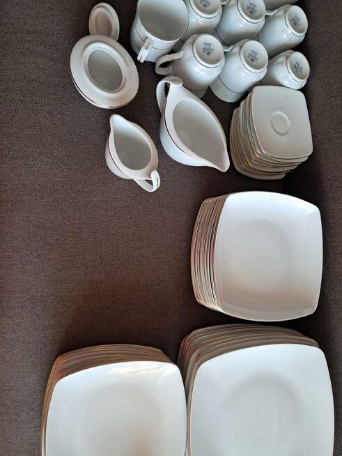 Serwis obiadowo kawowy na 10 osob