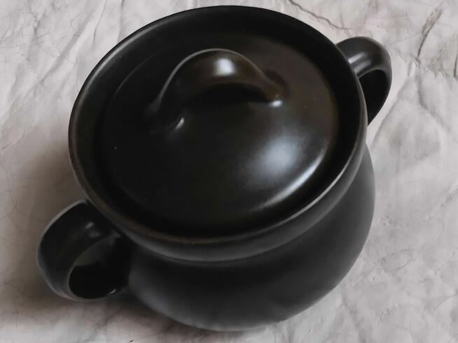 Maselniczka. Cukiernica.