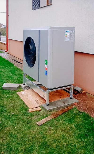 Pompa ciepła LG 4-6 kW split. Szafa hydrauliczna. Montaż