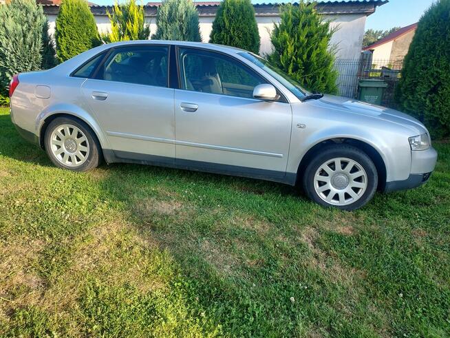 Audi a4 benzyna w dobrym stanie