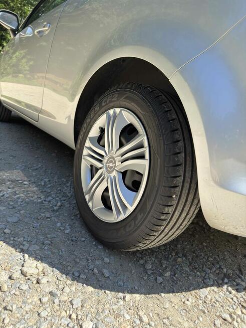 Opel Corsa 2011R bardzo zdrowa