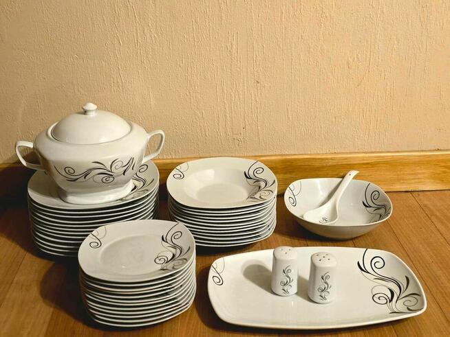 Zestaw obiadowy na 12 osób