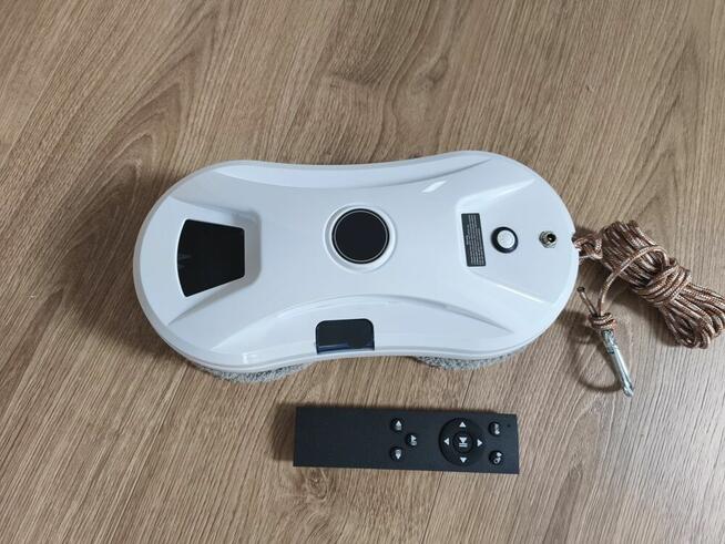 Robot do mycia okien