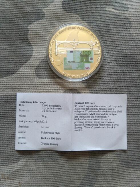 24. Medal okolicznościowy z banknotem 100 euro