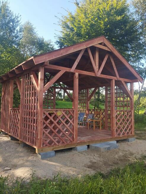 Ławeczki stolyy doniczki