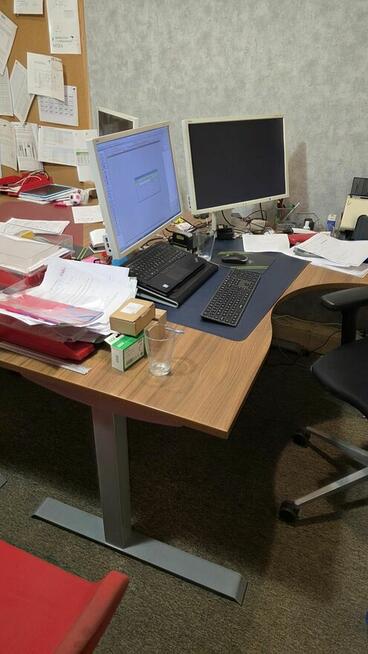 Meble biurowe nowoczesne