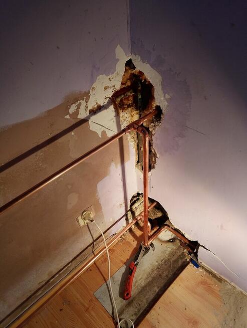 Hydraulik złota rączka zamki meble karnisze malowan podłogi