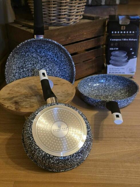 Zestaw trzech patelni