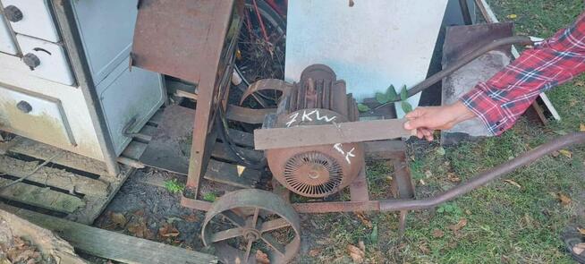 Silnik elektryczny 7kw na wózku na siłę mocny