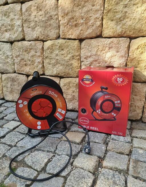 Przedłużacz 50m plastikowy