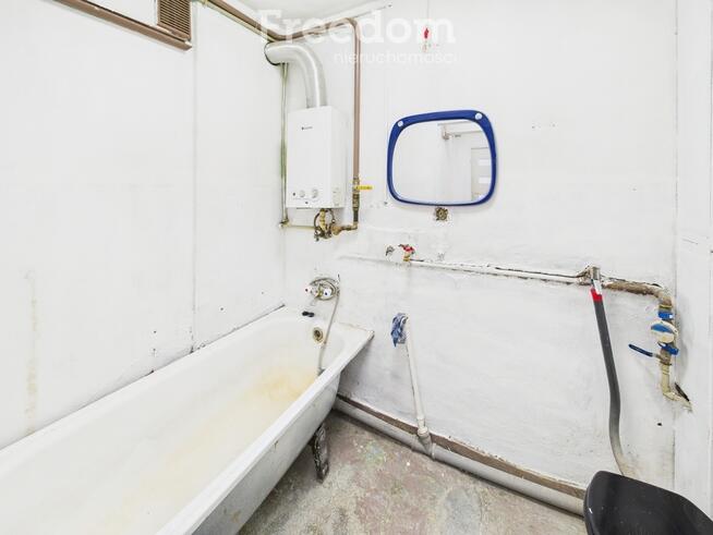 Dwupokojowe mieszkanie z balkonem, do remontu