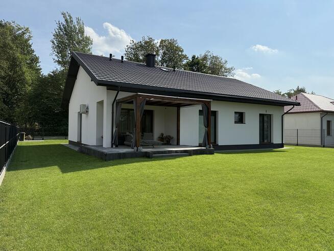 Luksus i spokój – nowoczesny dom w Wołyńcach