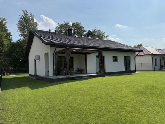 Luksus i spokój – nowoczesny dom w Wołyńcach