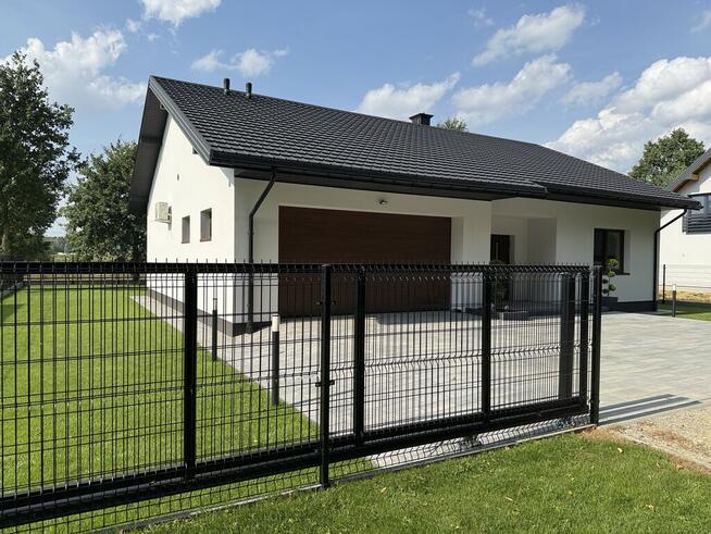 Luksus i spokój – nowoczesny dom w Wołyńcach