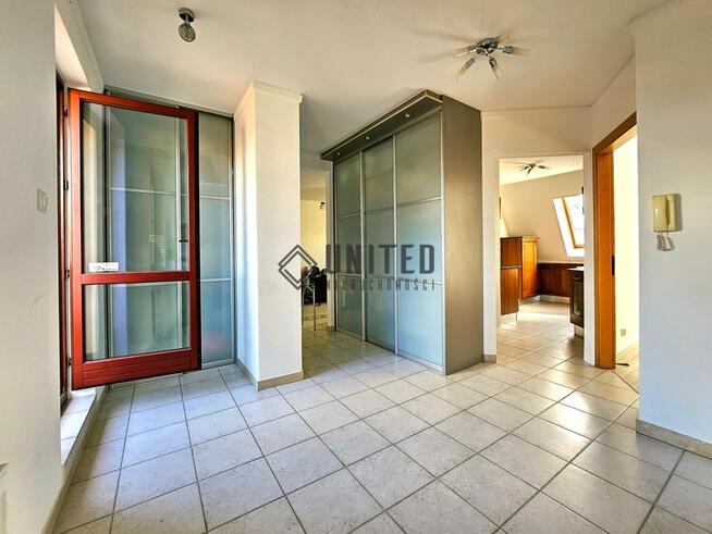 Okolice ul.Odrzańskiej/Garaż/2 Balkony/Klima/Winda