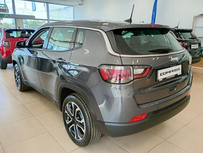 Jeep Compass Rata od 499zł, PAK. ZIMA. KAMERA 360. ALTITUDE 1.5MHEV 130KM DCT 2WD