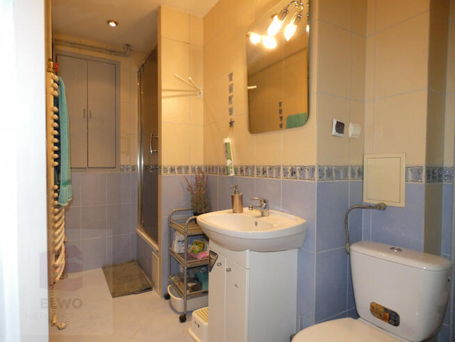 Dom Michałowice, Blisko Wkd