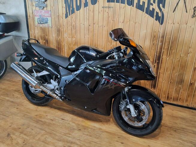 Honda CBR najszybszy motocykl świata CBR 1100 XX blackbird
