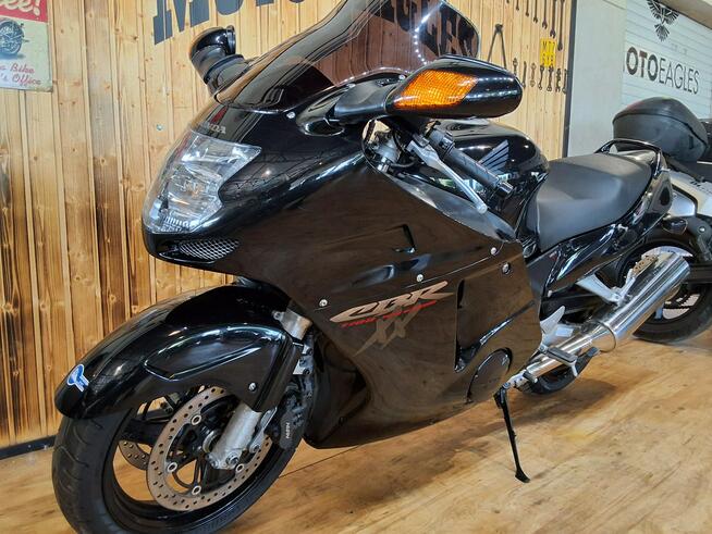 Honda CBR najszybszy motocykl świata CBR 1100 XX blackbird