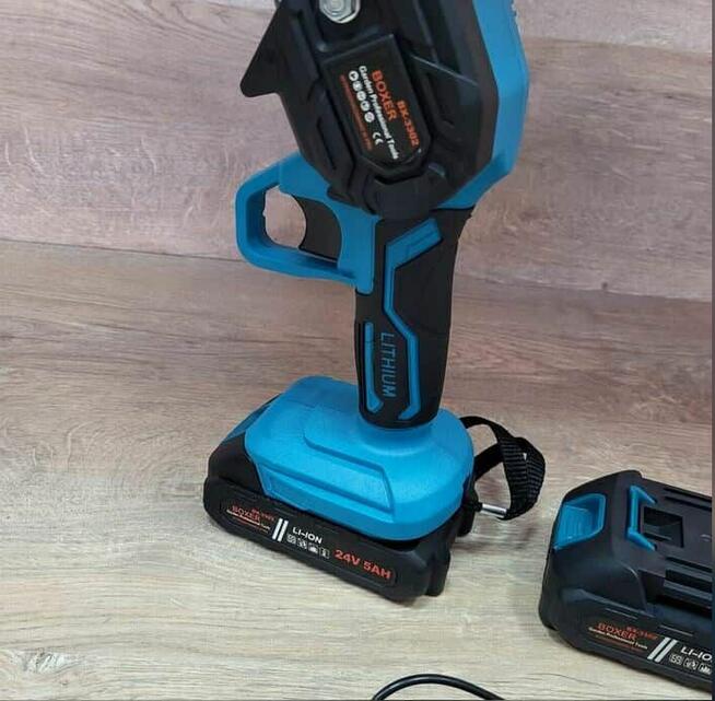 Piła akumulatorowa dwa rodzaje