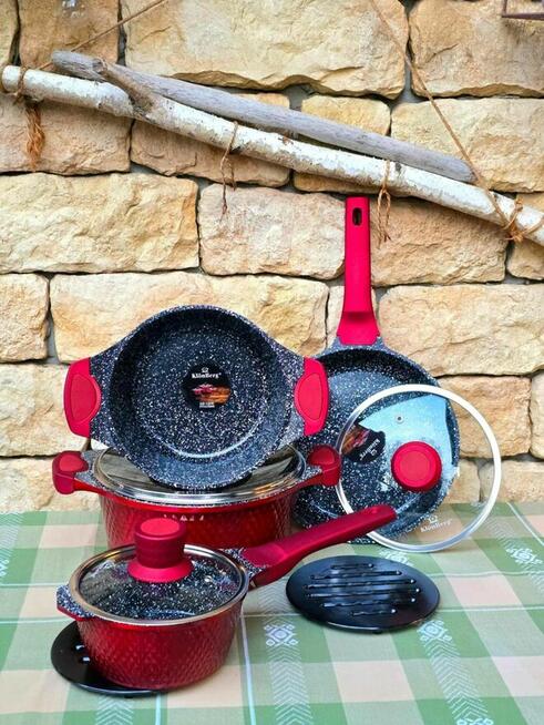 Garnki marmur lakierowane