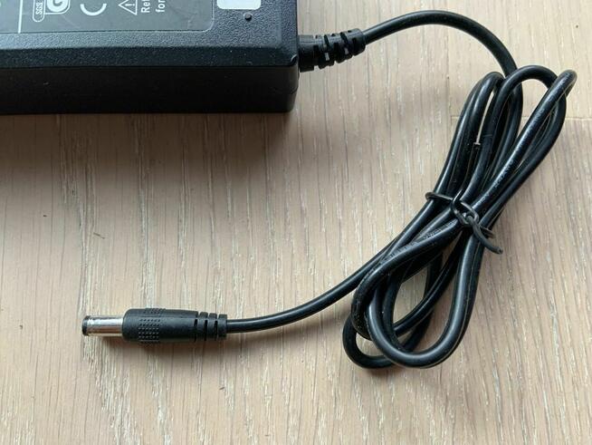 Ładowarka Motus Scooty 10 - oryginalna - okazja!