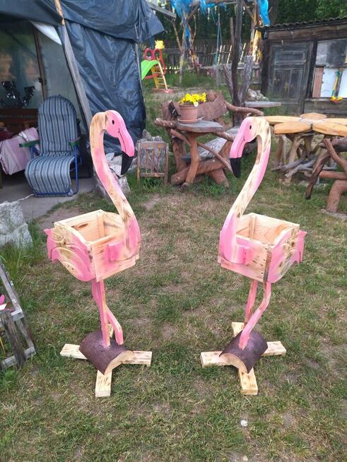 Ławeczki stolyy doniczki