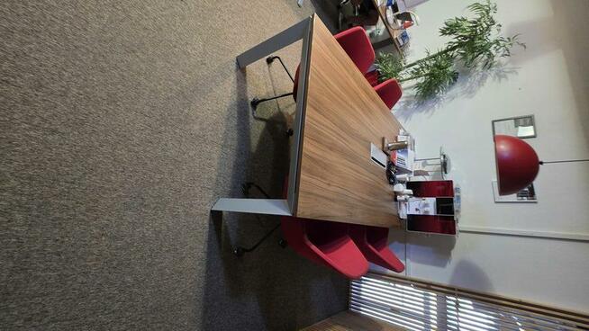 Meble biurowe nowoczesne