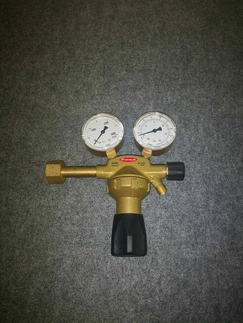 Spawarkę Fronius MagicWave 2200 Zestaw kabli TIG AC/DC