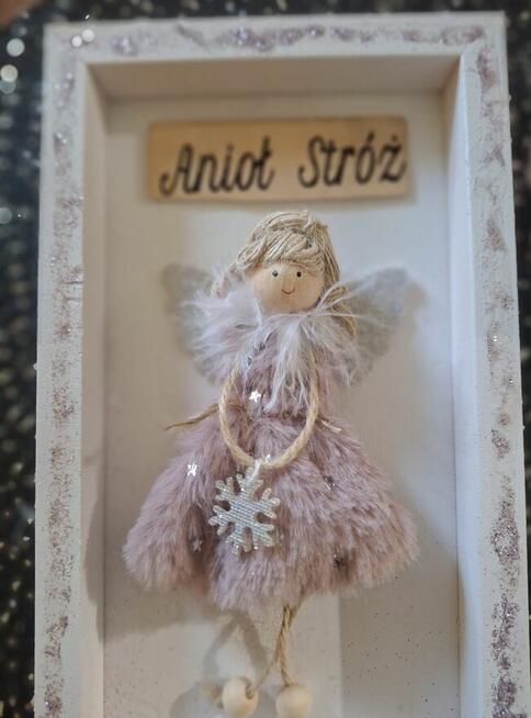 Anioł stróż w białej ramce