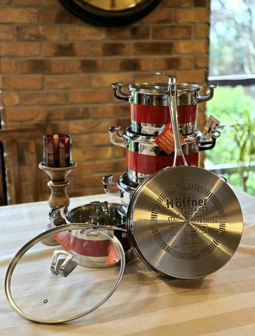 Zestaw garnków nierdzewnych