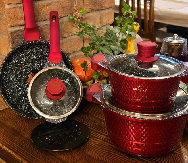 Garnki marmur lakierowane