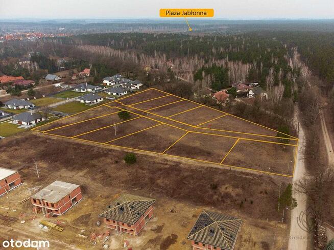 Pod inwestycję bliżniaków-plaża w lesie tuż obok!