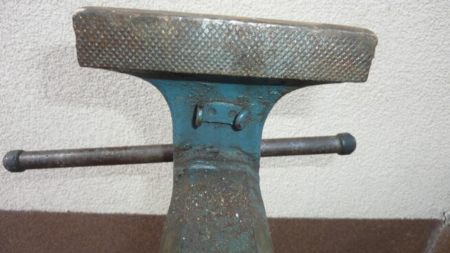 Niemieckie imadło ślusarskie, stalowe, kute MATADOR.Waga 20 kg