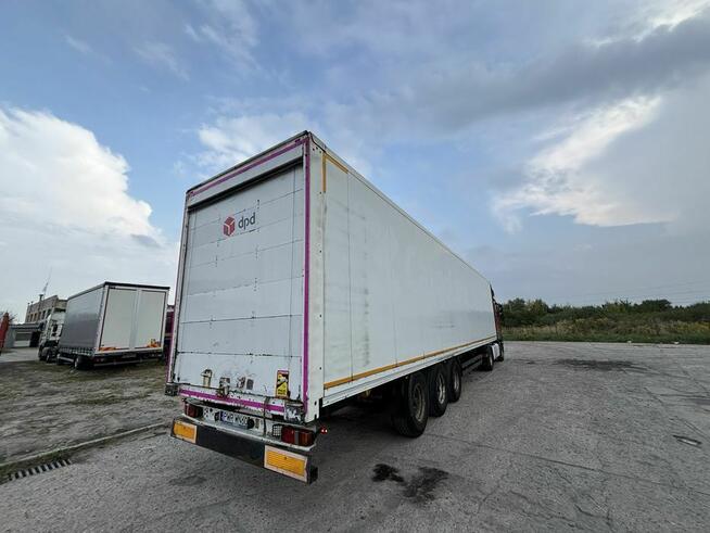 Naczepa Kogel izoterma kontener roleta