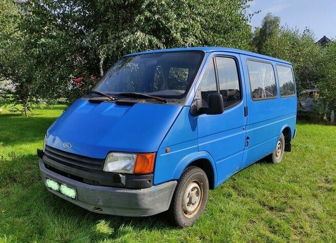 Ford Transit 9 osobowy 2.5 Di 1991 mało eksploatowany