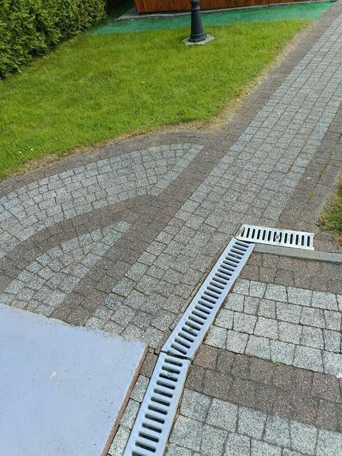 Mycie i pielęgnacja elewacji, paneli PV, okien i innych