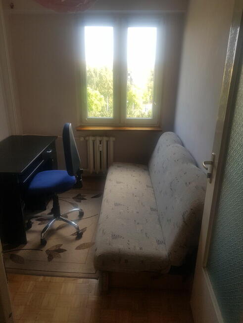 Pokój 12m do wynajęcia w mieszkaniu 3-pokojowym Czuby