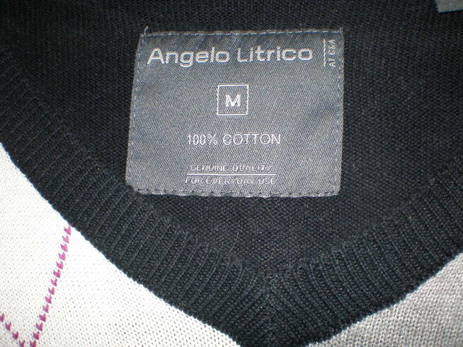 Sprzedam sweter męski rozmiar M, używany, stan dobry.