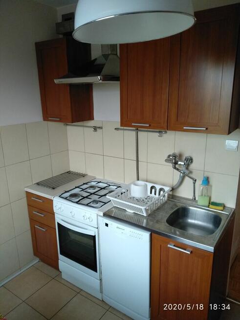 Pokój 12m do wynajęcia w mieszkaniu 3-pokojowym Czuby