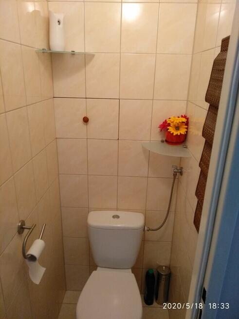 Pokój 18m do wynajęcia w mieszkaniu 3-pokojowym Czuby