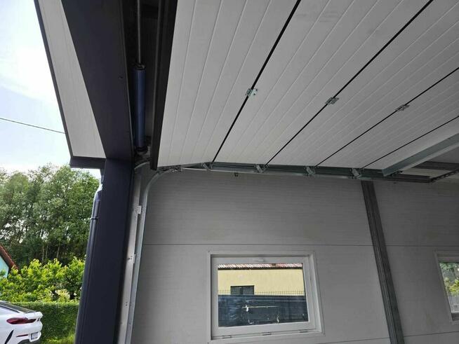 Garaż 4x6 z płyty warstwowej brama segmentowa ocieplany