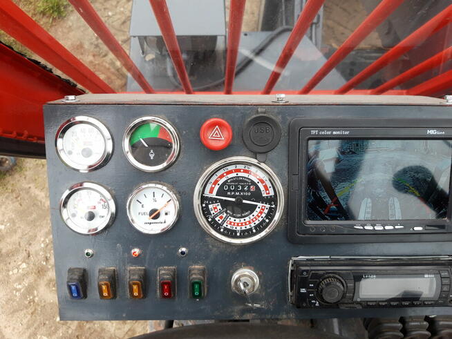 ŁADOWARKA TELESKOPOWA