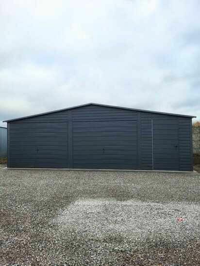 Garaż blaszany 8x6 grafitowy dwustanowiskowy dwuspadowy