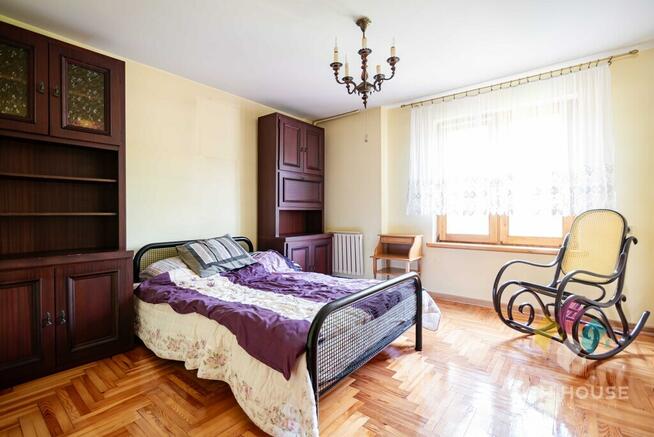 Piękny, funkcjonalny dom jednorodzinny z garażem