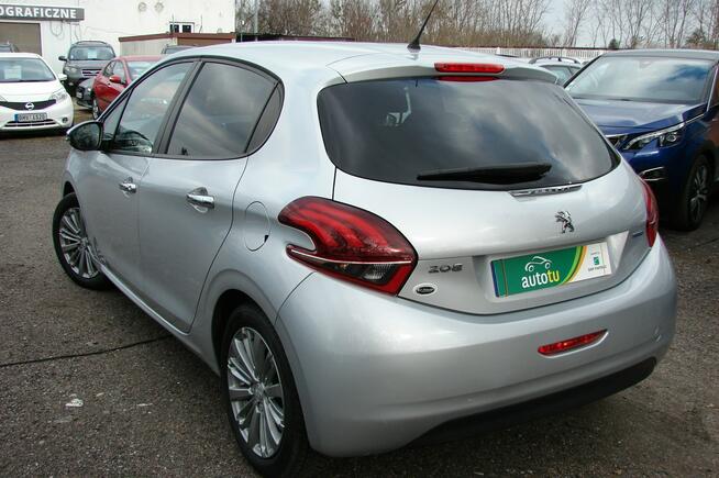 Peugeot 208 1.2 E 90 KM Klima