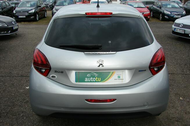 Peugeot 208 1.2 E 90 KM Klima