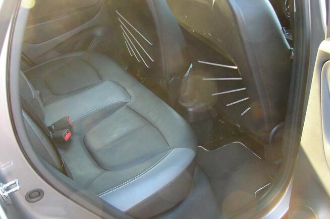 Renault Captur 1.5 DCI 110 KM Nawi Bogata Wersja