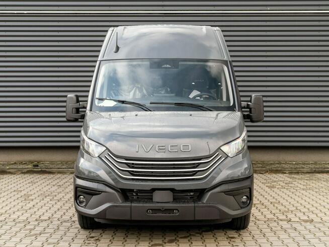 Iveco Daily 35S18A8H V L4H3 18m3 Brygadowy 7-os. Pakiet Comfort Plus 2674 zł Od ręki !!!